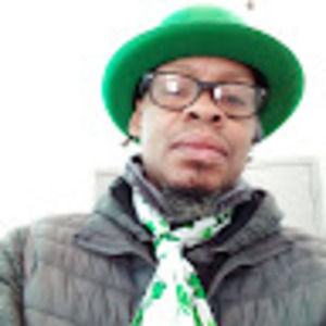 Meet your Posher, Warren